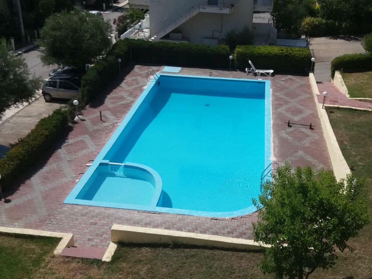 Gerakini 2Br Apt With Shared Pool Zewnętrze zdjęcie